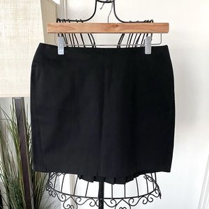Body by Victoria Black Pleated Miniskirt